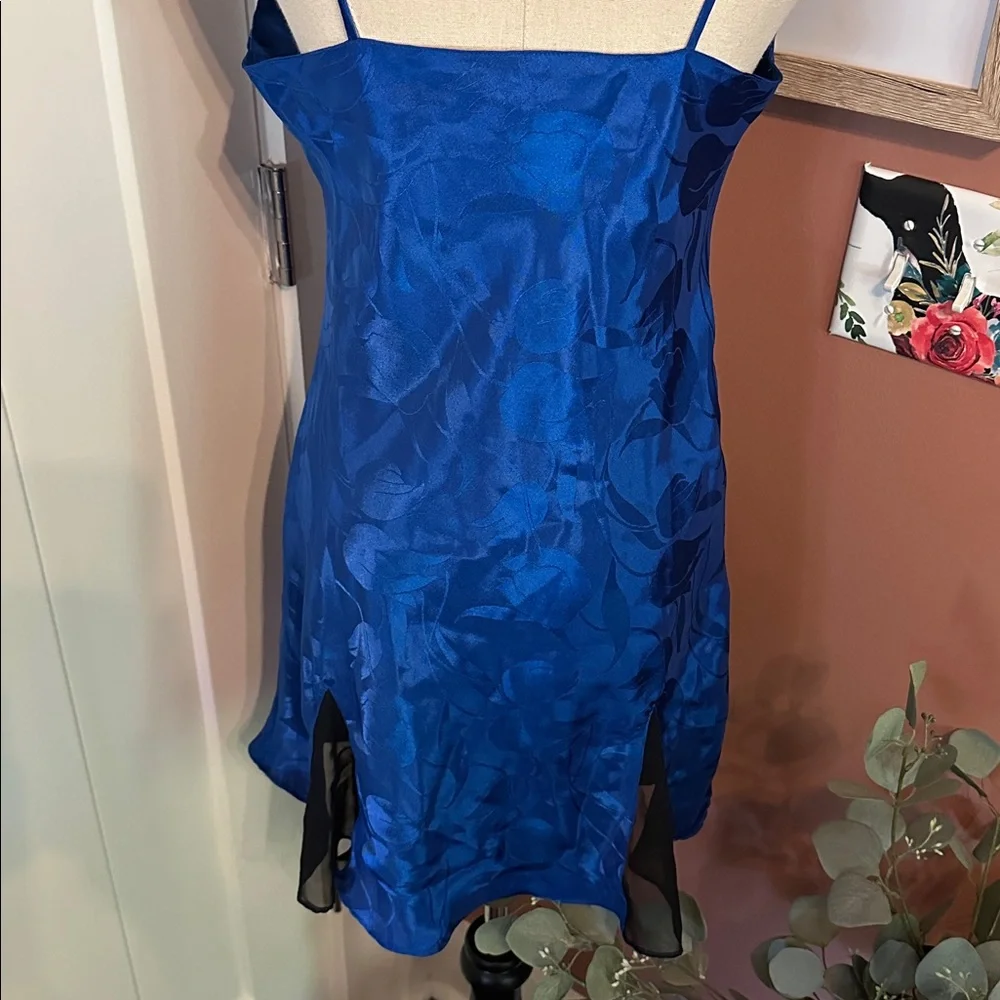 Victoria's Secret Gold Label Royal Blue bow & tassel tulips S polyester nightie